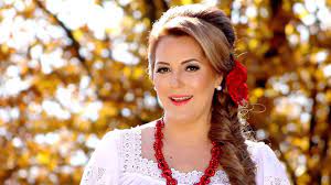 Este absolventa a liceului teoretic `ana ipatescu` din gherla (sectia. Angela Rusu Hai Sofer Chords Chordify