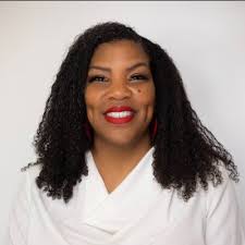 Dr. Zanthia Reddish “The Ball Mom Doc” (@drzreddish)