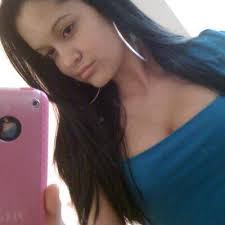 Nichole Rivera (@inside_beauty94)