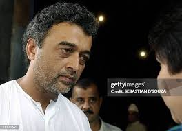 Lucky Ali son of late comedian of the Indian cinema Mehmood Ali,... News  Photo