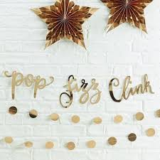 How To Throw The Ultimate New Year S Eve Party Party Bunting New Years Eve Party Party Garland