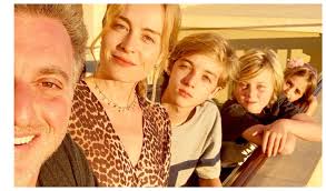 13 votes · 6 days left. Filho De Angelica E Huck Internado De Urgencia Apos Acidente De Barco Movenoticias