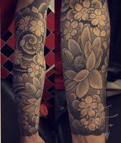 Cool Flower Based Black And White Sleeve Floral Tattoo Sleeve Japanese Tattoo Designs Japanese Flower Tattoo
