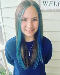 Jackie Feist's Instagram, Twitter & Facebook