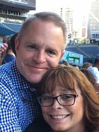 Caption this....😂