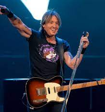 New Zealand-born music star Keith Urban shuts down interviewer's question  on wife Nicole Kidman - NZ Herald