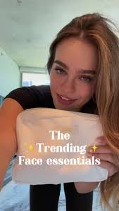 Jamie Karmely (@jamie_kar)