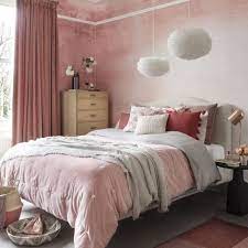 The modern master bedroom might be an en suite (with a bathroom attached), the largest room in the home, or another distinction that makes it the best bedroom in the home. Bedroom Ideas Designs Inspiration Trends And Pictures For 2019 Ideal Home