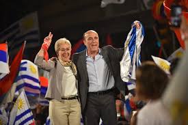 Coalición multicolor (derecha) frente amplio (izquierda y centroizquierda) venezuela. El Frente Amplio Gana Las Elecciones En Uruguay Pero Tendra Que Medirse En Segunda Vuelta Con El Derechista Partido Nacional
