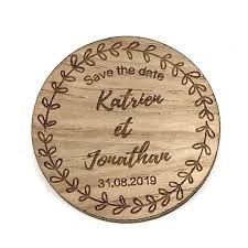 Shop calligraphy save the date wedding photo magnet created by sweetraindesign. Magnet En Bois Save The Date Personnalisable Serie Identique Sacdenoeud Direct Producteur