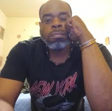 Footwork so hard... homie broke his 👓 glasses