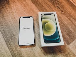 Im mcenery convention center in san josé (kalifornien) sollen laut vielen spekulationen das iphone 9/xc, iphone xs plus und iphone xs vorgestellt und anschließend. Apple Iphone 12 Mini Ausprobiert Klein Aber Oho