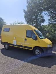 Image result for Jaune Carioca 2014 Peugeot