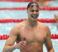 He competed in the 50 m freestyle event at the 2012 summer olympics. Politiikkaan Sukeltanut Ari Pekka Liukkonen Kauhoo Ennatystahdissa Seka Touko Aalto Etta Ville Niinisto Halusivat Huippu Uimarin Vihreisiin Urheilu Hs Fi