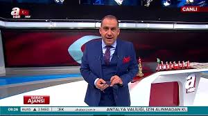 A haber radyo, turkuaz medya grubu bünyesinde yer alan ve ulusal yayın yapan bir haber radyosudur. Bir A Haber Klasigi A Haber In Abd Secim Analisti Olarak Canli Yayina Cikardigi Kisi Kebapci Cikti Onedio Com