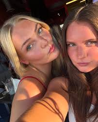 Let's talk philo! @az_kkg