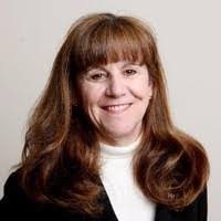 Amanda Bechard's Instagram, Twitter & Facebook