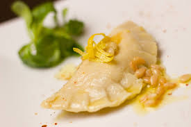 Una farcia gustosa racchiusa tra due quadrati di pasta. Ravioli Di Pesce Alla Siciliana Ricetta Deliziosa Siciliafan