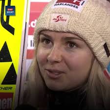 Австрия добавлен 9 ноя 2012. Orf Sport Chiara Holzl Nach Sieg In Oberstdorf Facebook