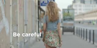 Mais c'est surtout sa chronique face à jonah hill qui a fait grand bruit. Et La Nouvelle Miss Meteo Du Grand Journal Est La Libre