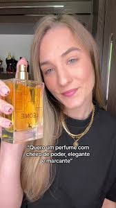 Leonie Young's Instagram, Twitter & Facebook