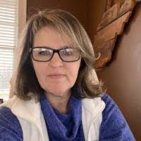 Lisa Strader's Instagram, Twitter & Facebook