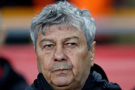 Born 29 july 1945) is a romanian football manager for dynamo kyiv and former player. Por Protestos Lucescu Deixa Comando Do Dinamo De Kiev Quatro Dias Apos Ser Anunciado Futebol Internacional Ge