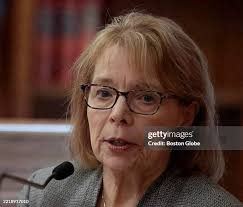 203 Superior Elizabeth Stock Photos, High-Res Pictures, and Images