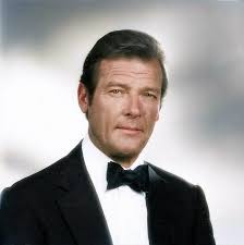 Roger Moore looking gorgeous with a beard. Enjoy him.❤️😋
