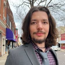 Ken Snapp's Instagram, Twitter & Facebook