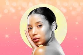 6 Stylish New Zealanders Share Their Beach Bag Beauty Essentials