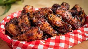 Crispy Smoked Spicy Chicken Wings Grilled Recipe Grilled Wings Chicken Wings Spicy Sweet And Spicy Chicken