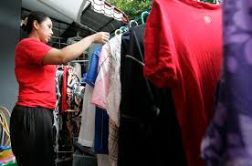 Dokumen penting untuk tujuan permohonan pembantu rumah asing. Malaysia Pertimbang Rayuan Bawa Masuk Pembantu Rumah Asing Beritabenar