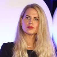 Elizabeth Parrish's Instagram, Twitter & Facebook