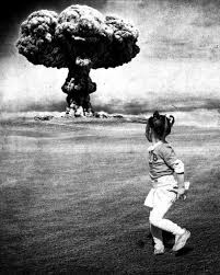 Black And White Mushroom Cloud A Little Girl Stands Before A Nuclear Mushroom Cloud This Image Is Likely Photoshopped Does Anyone Know The War Photography Powerful Pictures Powerful Images