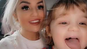 Mystery as British mum 'loved by everyone' found dead two days after  Christmas