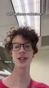 I’ve never been in a self defense class but this is what I imagine it’s  like #comedy #comedyvideo #comedyskit