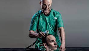 Urmărește și el peisajul prin fereastra gurii. Primul Transplant De Cap Uman A Fost Realizat Intr Un Mod Neasteptat ToatÄƒ Lumea A Afirmat CÄƒ Este Imposibil Ce Va Urma