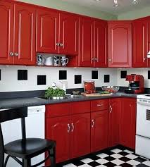 Black And White Checkered Kitchen Decor The Bold Red And The Black And White Checkered Floor And Backsplash Makes The Kitchen Look Quite Dramatic Red Kitchen Cabinets Retro Kitchen Red Cabinets