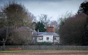 See The First Photos Of Meghan Markle And Prince Harry S Newly Renovated Home In Windsor Frogmore House Windsor Homes Nottingham Cottage