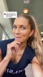 Blonde Workout Influencer