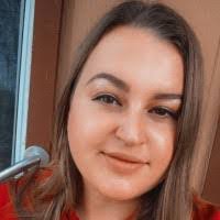 Allison Baughman's Instagram, Twitter & Facebook