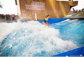 Indoor Surfen Arena Munchen Surfen Surfen Lernen Und Windsurfen