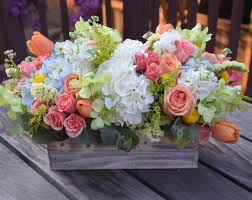 Beautiful Flowers For Her Birthday Happy Belated Birthday To Her Son With Some Pop Ups Of Peach Roses And Tulips Summer Flower Arrangements Flower Arrangements Diy Beautiful Flower Arrangements