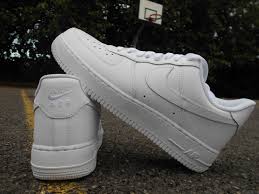 Men's air force 1 '07low wht/wht basketball shoes 9.5. Air Force 1 Schuh Wikipedia
