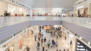 Veja como a região onde o sol brilha mais horas lhe pode proporcionar o mais puro ambiente. Put It On Your To Do List Review Of Mar Shopping Algarve Almancil Portugal Tripadvisor