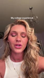 Jacqueline Dao's Instagram, Twitter & Facebook