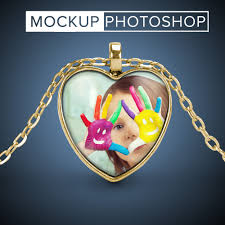 Golden Pendant Chain Mockups Free Mockup Mockup Mockup Free Psd