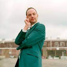 Een uitzending gemist van een npo 3 programma? Mark Horn Photography Thomas Van Luyn