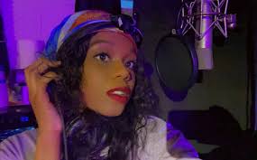 The Kelly (@mimiakathekelly) • Zdjęcia i filmy na Instagramie